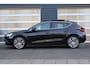 SEAT Leon 1.4 TSI eHybrid 204pk PHEV FR | SoH 94% | RIJKLAAR | Panoramadak | Trekhaak | Apple CarPlay/ Android Auto | Keyless Entry | Stoel/ Stuurverwarming| Navigatie | Camera