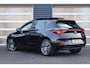 SEAT Leon 1.4 TSI eHybrid 204pk PHEV FR | SoH 94% | RIJKLAAR | Panoramadak | Trekhaak | Apple CarPlay/ Android Auto | Keyless Entry | Stoel/ Stuurverwarming| Navigatie | Camera
