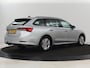 Skoda Octavia 1.0 e-TSI Ambition | Stoelverwarming | Trekhaak | Carplay | Navigatie | Full LED | Parkeerhulp | Cruise control | Climate control | Bluetooth
