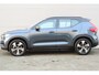 Volvo XC40 1.5 T4 Recharge Plug-in Hybrid R-Design | Henk Scholten onderhouden | Elektrisch Verstelbare Voorstoelen Met Geheugen | Parkeersensoren Voor- en Achter | Achteruitrijcamera | Stoelverwarming | Stuurverwarming | Adaptieve Cruise Control | Pilot Assist | Volvo On Call | Parkeerverwarming Met Timerfunctie | 19 Inch Lichtmetalen Velgen | Navigatie | Bluetooth | High Performance Audiosysteem | Apple Carplay | Android Auto | Nappa Leer/Nubuck Bekleding