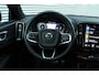 Volvo XC40 1.5 T4 Recharge Plug-in Hybrid R-Design | Henk Scholten onderhouden | Elektrisch Verstelbare Voorstoelen Met Geheugen | Parkeersensoren Voor- en Achter | Achteruitrijcamera | Stoelverwarming | Stuurverwarming | Adaptieve Cruise Control | Pilot Assist | Volvo On Call | Parkeerverwarming Met Timerfunctie | 19 Inch Lichtmetalen Velgen | Navigatie | Bluetooth | High Performance Audiosysteem | Apple Carplay | Android Auto | Nappa Leer/Nubuck Bekleding