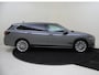 Skoda Superb Combi 1.5 TSI MHEV First Edition | 360 camera | Parkeerassistent | Stoelverwarming voor en achter | Keyless | Navigatie | LED matrix verlichting | 3-zone airco | Massagefunctie voorstoelen |