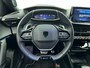 Peugeot 2008 SUV GT Hybrid 145pk Automaat | Navigatie | Achteruitrijcamera | Climate Control | Adaptieve Cruise Control | Full Led koplampen | Parkeersensoren v+a | Keyless | Armsteun | Draadloze Apple Carplay / Android Auto | Digitaal instrumentenpaneel | DAB+ radio | Afwijkende dakkleur | Donker getint glas | 17" lichtmetalen velgen |