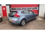Volvo V40 1.5 T3 Nordic+ AUTOMAAT / TREKHAAK / FULL LED / STANDKACHEL / STOELVERW / NAVI / CLIMA / PDC / BLUETOOTH / CRUISE / NL-AUTO