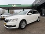 Skoda Octavia Combi 1.5 TSI Greentech Sport Business AUTOMAAT | | AFNEEMBARE TREKHAAK  | NAVIGATIE | SPORT STOELEN| KEYLESS ENTRY/GO| NAVIGATIE | LED KOPLAMPEN | AIRCO/ECC | CRUISE CONTROL |