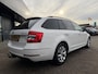Skoda Octavia Combi 1.5 TSI Greentech Sport Business AUTOMAAT | | AFNEEMBARE TREKHAAK  | NAVIGATIE | SPORT STOELEN| KEYLESS ENTRY/GO| NAVIGATIE | LED KOPLAMPEN | AIRCO/ECC | CRUISE CONTROL |