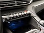 Peugeot 3008 1.2 PureTech Sport (PANORAMADAK, APPLE CARPLAY, MEMORY SEATS, LEDER, STOELVERWARMING, 360 CAMERA, GETINT GLAS, TREKHAAK, KEYLESS, NIEUWSTAAT)