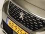 Peugeot 3008 1.2 PureTech Sport (PANORAMADAK, APPLE CARPLAY, MEMORY SEATS, LEDER, STOELVERWARMING, 360 CAMERA, GETINT GLAS, TREKHAAK, KEYLESS, NIEUWSTAAT)