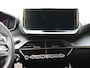 Peugeot 208 Allure Hybrid 110pk Automaat | Navigatie | Climate Control | Cruise Control | Parkeersensoren v+a | Armsteun | Digitaal instrumentenpaneel | Draadloze Apple Carplay / Android Auto | DAB+ radio | All seasonbanden | Led koplampen | Donker getint glas | 16" lichtmetalen velgen |