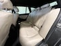 BMW 3-Serie Touring 320i M Sport Edition | Navigatie | LM Velgen 18" | Afneembare Trekhaak | Voorstoelen Verwarmd | PDC Voor en Achter | Cruise Control | Airco |