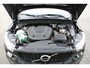 Volvo XC40 T5 Automaat Recharge R-Design Expression | H&K audio | Verw. Voorruit | Camera | PDC V+A | BLIS | Draadloze telefoonlader |