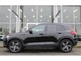 Volvo XC40 T5 Automaat Recharge R-Design Expression | H&K audio | Verw. Voorruit | Camera | PDC V+A | BLIS | Draadloze telefoonlader |