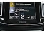 Volvo XC40 T5 Automaat Recharge R-Design Expression | H&K audio | Verw. Voorruit | Camera | PDC V+A | BLIS | Draadloze telefoonlader |