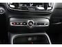 Volvo XC40 T5 Automaat Recharge R-Design Expression | H&K audio | Verw. Voorruit | Camera | PDC V+A | BLIS | Draadloze telefoonlader |