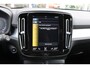 Volvo XC40 T5 Automaat Recharge R-Design Expression | H&K audio | Verw. Voorruit | Camera | PDC V+A | BLIS | Draadloze telefoonlader |