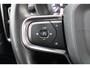 Volvo XC40 T5 Automaat Recharge R-Design Expression | H&K audio | Verw. Voorruit | Camera | PDC V+A | BLIS | Draadloze telefoonlader |