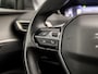 Peugeot 3008 1.2 PureTech Sport (APPLE CARPLAY, GROOT NAVI, KEYLESS, 360 CAMERA, SPORTSTOELEN, CRUISE, LANE ASSIST, NIEUWSTAAT)