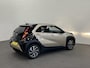 Toyota Aygo X 1.0 VVT-i Automaat Pulse Navigatie Apple Carplay/Android Auto Camera 17" Lichtmetalen Velgen Climate Control Adaptive Cruise Control Two Tone