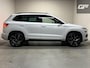 Skoda Karoq 1.5 TSI Sportline Pano Leer Carton Virtual Sfeer Trekh.