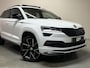 Skoda Karoq 1.5 TSI Sportline Pano Leer Carton Virtual Sfeer Trekh.