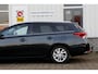 Toyota Auris Touring Sports 1.8 Hybrid Lease pro*NL-Auto*Perfect dealer Onderh.*Pano/Afneemb.Trekhaak/Half Leder/Stoelverw./Camera/Rijstrooksens./Parkeersens.V+A/16 inch LM*
