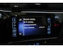 Toyota Auris Touring Sports 1.8 Hybrid Lease pro*NL-Auto*Perfect dealer Onderh.*Pano/Afneemb.Trekhaak/Half Leder/Stoelverw./Camera/Rijstrooksens./Parkeersens.V+A/16 inch LM*