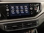 Volkswagen Polo 1.0 TSI Sportline (VIRTUAL COCKPIT, APPLE CARPLAY, GROOT NAVI, CLIMATE, SPORTSTOELEN, LM VELGEN, GETINT GLAS, PARKEERSENSOREN, ADAPTIVE CRUISE, NIEUWSTAAT)