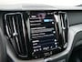 Volvo XC60 2.0 T6 Plug-in hybrid AWD Dark 350 Pk Automaat Navi / 360 Camera / Leer / Pano-dak / DAB / Apple Carplay / Winterpakket