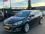 Opel Astra Sports Tourer 1.4 Turbo Sport Dealer onderhouden cruis control navigatie leerbekeleding stoelverwarming cruis control