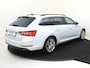 Skoda Superb Combi 1.4 TSI iV Business Edition | SoH 90% | Achteruitrijcamera | Stoelverwarming | Adaptieve demping | Navigatie | Virtual cockpit | CarPlay | Cruise control | Verwarmde voorruit |