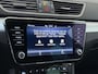 Skoda Superb Combi 1.4 TSI iV Business Edition | SoH 90% | Achteruitrijcamera | Stoelverwarming | Adaptieve demping | Navigatie | Virtual cockpit | CarPlay | Cruise control | Verwarmde voorruit |
