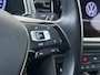 Volkswagen T-Roc 1.0 TSI Style | Adaptieve cruise control | CarPlay | Achteruitrijcamera | Dodehoek detectie | Climate control | Elektrisch inklapbare buitenspiegels | Parkeersensoren |