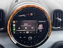 MINI Countryman 1.5 Cooper S E ALL4 MINI Yours Automaat / Dealer onderhouden / Leder / Schuifdak / Elektrische stoelen & klep / Harman Kardon / Adaptieve CC / HUD / Achteruitrijcamera / Parkeer assistent / Apple Carplay Android / 19" LM wielen /