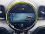 MINI Countryman 1.5 Cooper S E ALL4 MINI Yours Automaat / Dealer onderhouden / Leder / Schuifdak / Elektrische stoelen & klep / Harman Kardon / Adaptieve CC / HUD / Achteruitrijcamera / Parkeer assistent / Apple Carplay Android / 19" LM wielen /