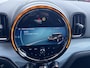 MINI Countryman 1.5 Cooper S E ALL4 MINI Yours Automaat / Dealer onderhouden / Leder / Schuifdak / Elektrische stoelen & klep / Harman Kardon / Adaptieve CC / HUD / Achteruitrijcamera / Parkeer assistent / Apple Carplay Android / 19" LM wielen /