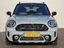 MINI Countryman 1.5 Cooper S E ALL4 MINI Yours Automaat / Dealer onderhouden / Leder / Schuifdak / Elektrische stoelen & klep / Harman Kardon / Adaptieve CC / HUD / Achteruitrijcamera / Parkeer assistent / Apple Carplay Android / 19" LM wielen /