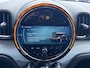 MINI Countryman 1.5 Cooper S E ALL4 MINI Yours Automaat / Dealer onderhouden / Leder / Schuifdak / Elektrische stoelen & klep / Harman Kardon / Adaptieve CC / HUD / Achteruitrijcamera / Parkeer assistent / Apple Carplay Android / 19" LM wielen /