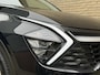 Kia Sportage 1.6 T-GDi 265pk Plug-in Hybrid AWD DynamicLine | 48.000km! | Adaptieve cruise | Navigatie | Camera | Apple CarPlay | Lane assist | Stoel&stuurverwarming | 19 inch velgen | Dealeronderhouden
