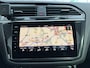Volkswagen Tiguan 2.0 TSI 4Motion R-Line Panodak | Leder | Stoelen met memory | Camera