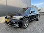 Volkswagen Tiguan 2.0 TSI 4Motion R-Line Panodak | Leder | Stoelen met memory | Camera