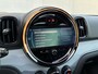 MINI Countryman 1.5 Cooper S E ALL4 MINI Yours PHEV / Lederen Bekleding / Schuif-en Kantel Dak / Elektrische Stoelen / Harman Kardon Premium Audio / Elektrische Achterklep / Adaptieve Cruise Control / Head Up Display / Achteruitrijcamera / Apple Carplay & Android Auto / 19" LM Velgen /