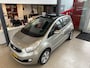Kia Venga 1.4 CVVT World Cup Edition,Panoramadak,Navigatie,Achteruitrijcamera,Spraakbediening,Trekhaak,Climate&Cruisecontrol,Ipod Aux Usb Aansluiting,16 Inch Lmv
