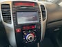 Kia Venga 1.4 CVVT World Cup Edition,Panoramadak,Navigatie,Achteruitrijcamera,Spraakbediening,Trekhaak,Climate&Cruisecontrol,Ipod Aux Usb Aansluiting,16 Inch Lmv