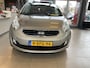 Kia Venga 1.4 CVVT World Cup Edition,Panoramadak,Navigatie,Achteruitrijcamera,Spraakbediening,Trekhaak,Climate&Cruisecontrol,Ipod Aux Usb Aansluiting,16 Inch Lmv