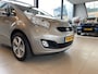 Kia Venga 1.4 CVVT World Cup Edition,Panoramadak,Navigatie,Achteruitrijcamera,Spraakbediening,Trekhaak,Climate&Cruisecontrol,Ipod Aux Usb Aansluiting,16 Inch Lmv