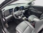 Hyundai Kona 1.6 GDI 141pk HEV Premium | Premium audio | 360 camera | Bestuurdersstoel met geheugen | Adaptive cruise control | Dodehoek detectie | Full LED koplampen | Stoelverwarming | Stoelventilatie | Stuurverwarming