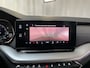 Skoda Octavia Combi 1.0 e-TSI DSG Business Edition Plus Camera Stoelverwarming Navigatie Sfeerverlichting