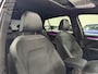 Volkswagen Golf 1.5 eTSI Life Edition Pano/HUD/Alcantara