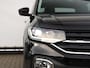 Volkswagen T-Cross 1.0 TSI Style 115PK | LED | Navigatie | DAB | Side Assist | Adaptieve Cruise control | Digitale cockpit | 17" inch velgen |