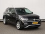 Volkswagen T-Cross 1.0 TSI Style 115PK | LED | Navigatie | DAB | Side Assist | Adaptieve Cruise control | Digitale cockpit | 17" inch velgen |